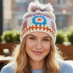 HOT🔥 White Granny Square Beanie with Pom-Pom